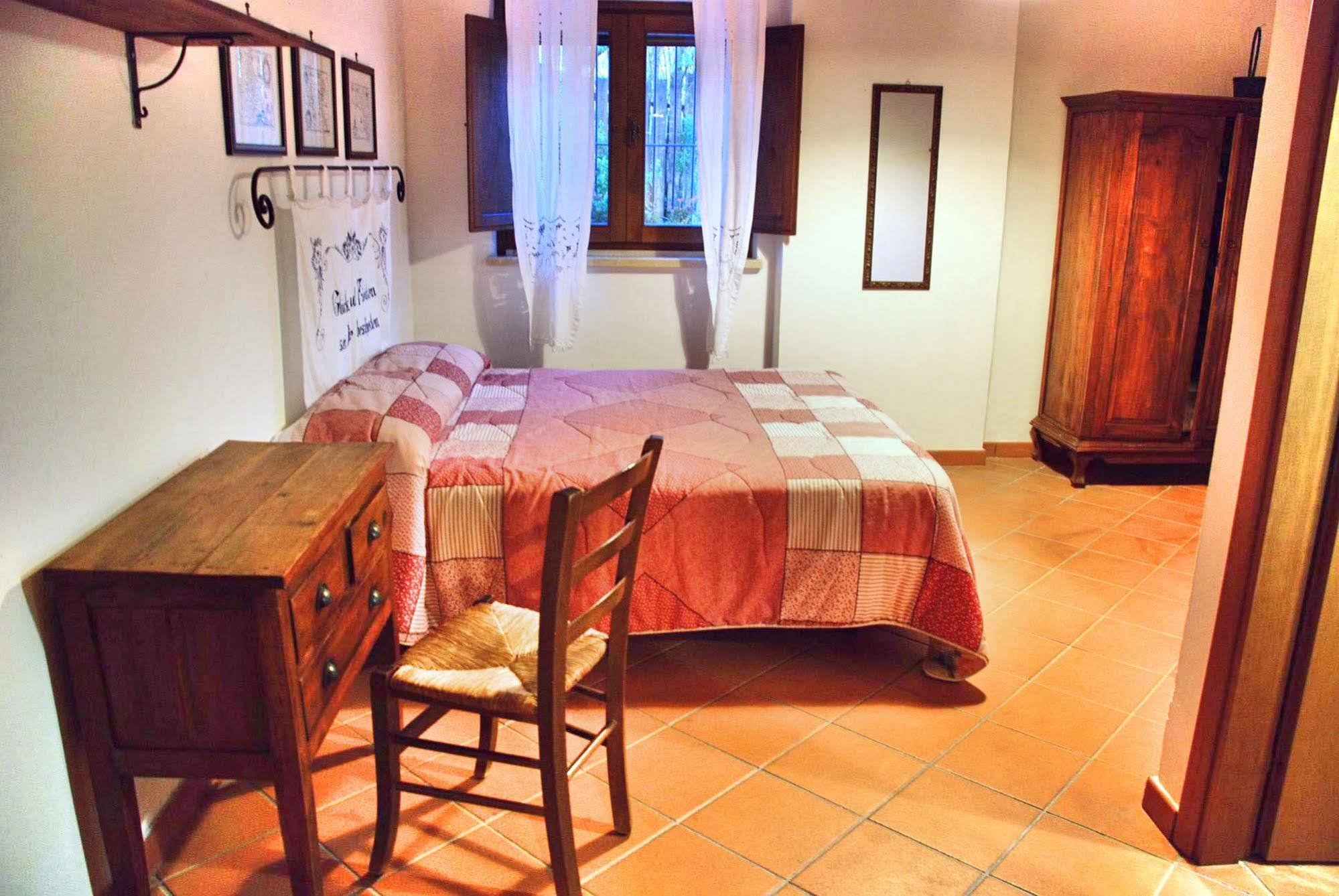 Hostal Casale Giancesare Capaccio Exterior foto