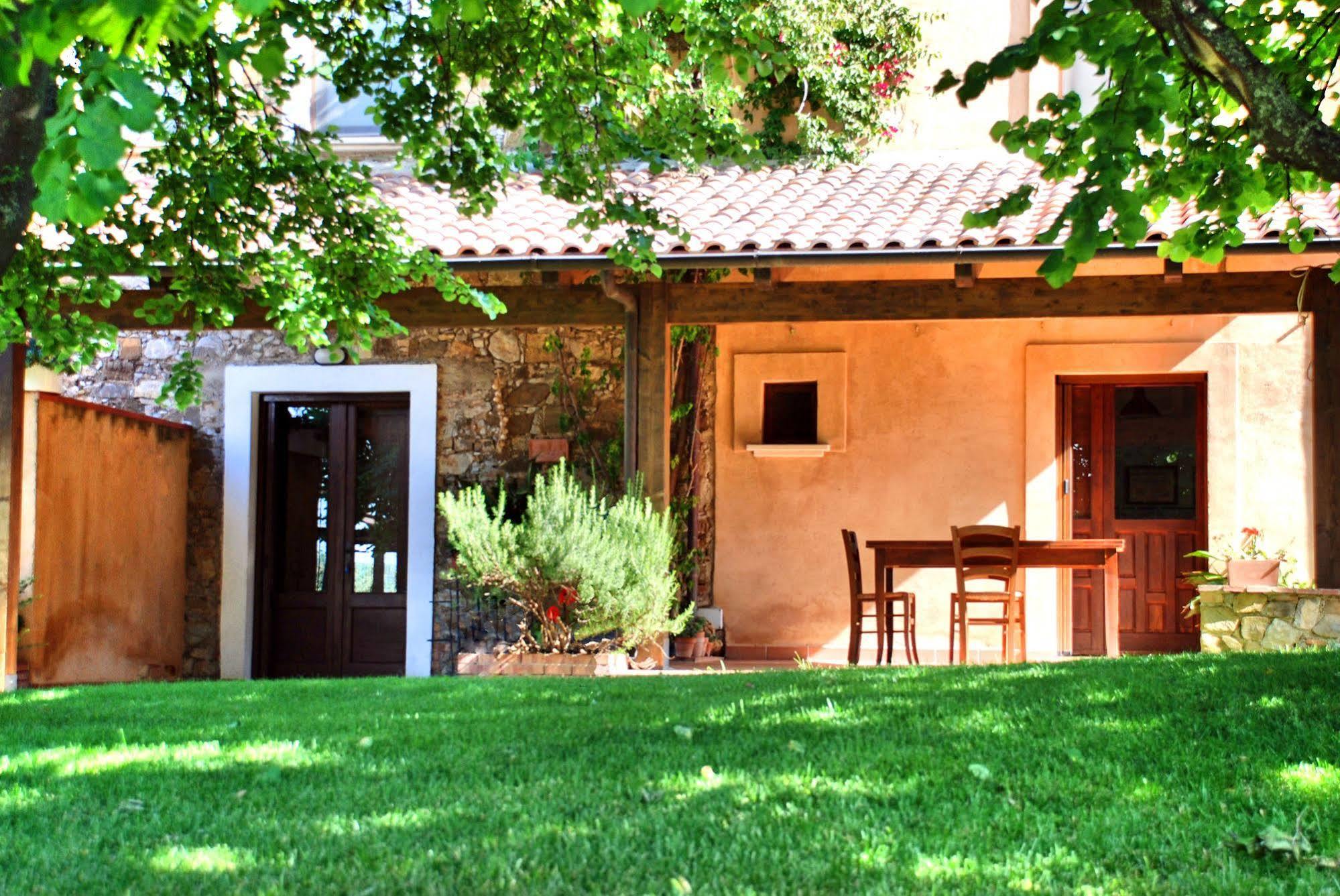Hostal Casale Giancesare Capaccio Exterior foto