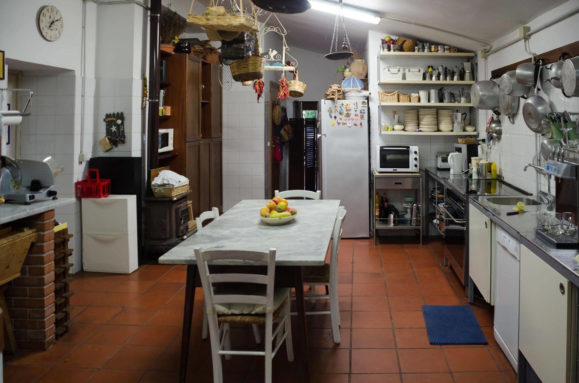 Hostal Casale Giancesare Capaccio Exterior foto